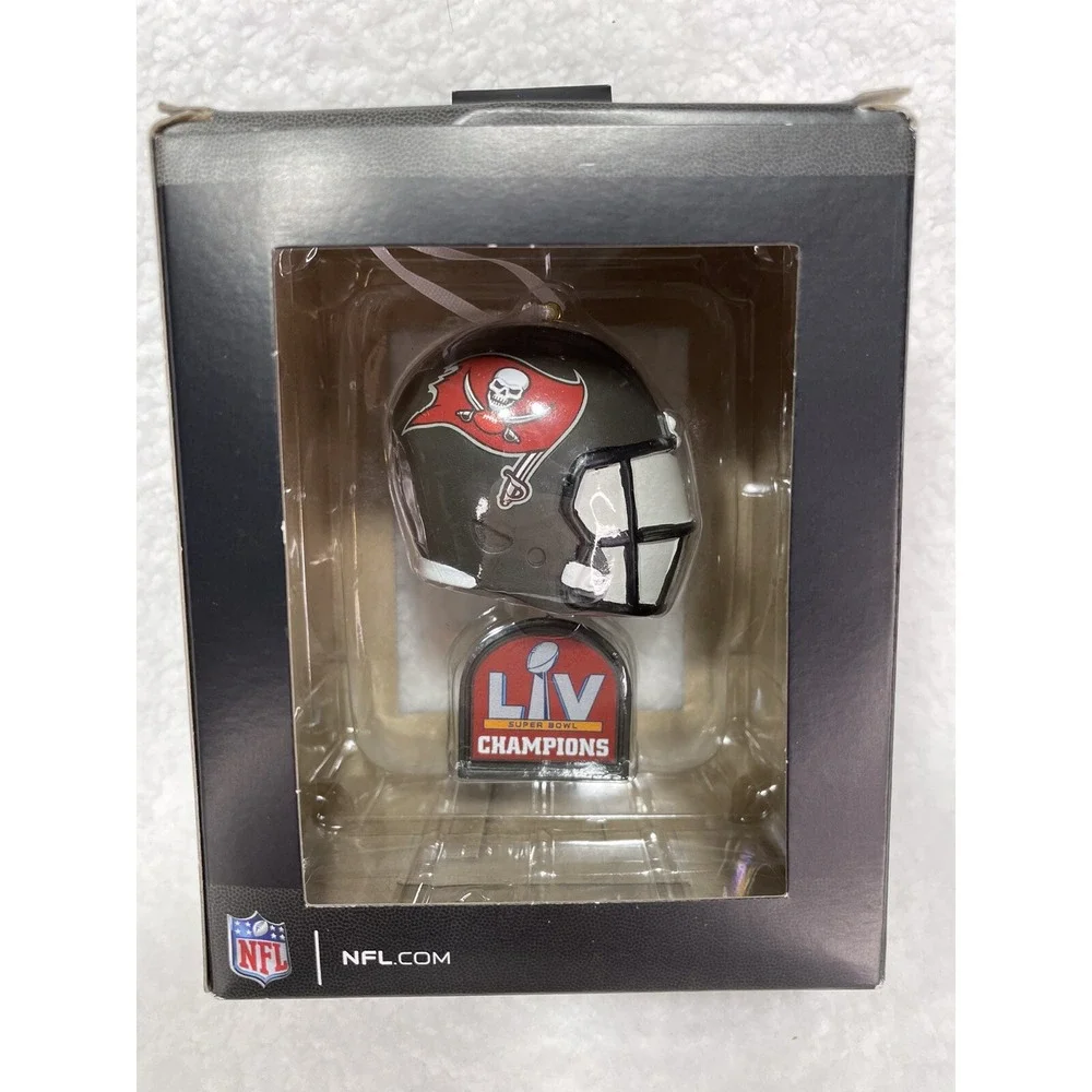 Hallmark‎ NFL Super Bowl LV Champians Tampa Bay Buccaneers Ornament.